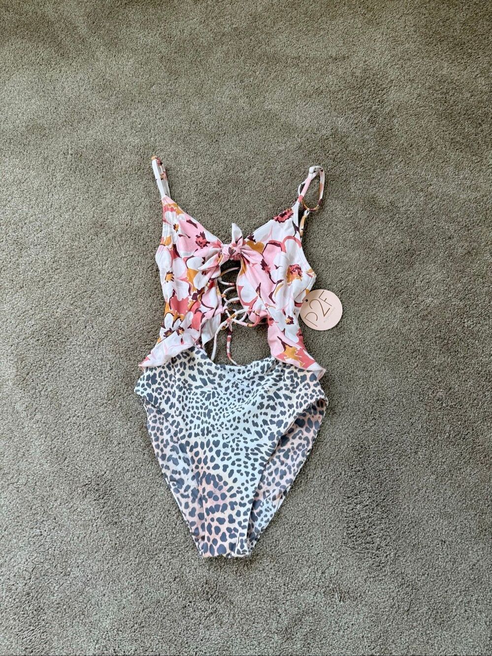 Power 2 The Flower Carly One Piece Swimsuits NWT - Picture 2 of 4